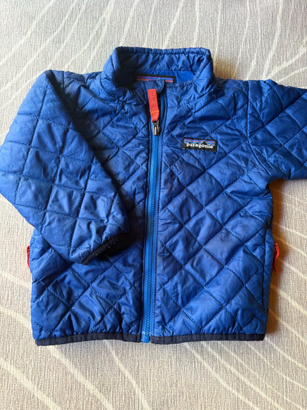 Patagonia 6 12 months nano
Puff